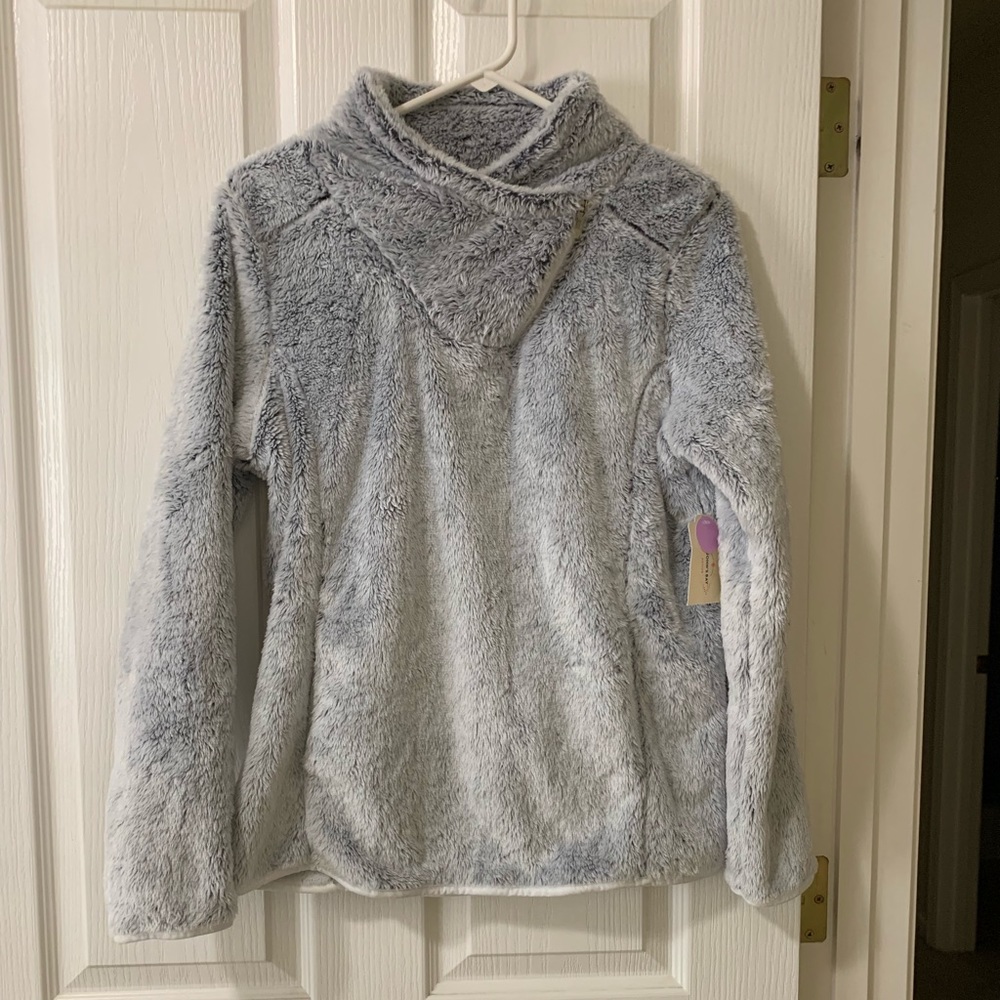 NWT St. John’s Bay Sherpa Style Sweater